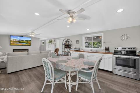 4731 Mayflower Street, Middleburg FL - photo 11 of 52