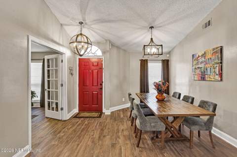 4408 Timber Hollow Way, Jacksonville FL - photo 19 of 48