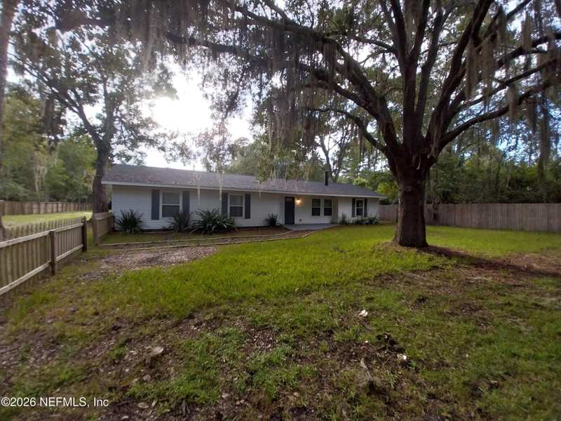 3 bedroom Single Family Residence at 855 S Holmes Boulevard, Holmes Subd, St. Augustine — photo 1