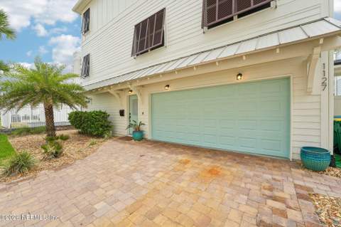 1127 1st Street, Jacksonville Beach FL - photo 7 of 61
