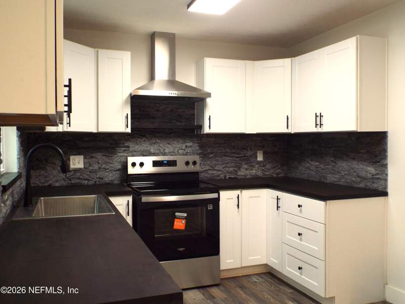3 bedroom Single Family Residence at 302 Belmont Drive, Rolling Hills, Palatka — photo 3