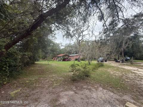 127 West Lake Drive, Hawthorne FL - photo 8 of 35
