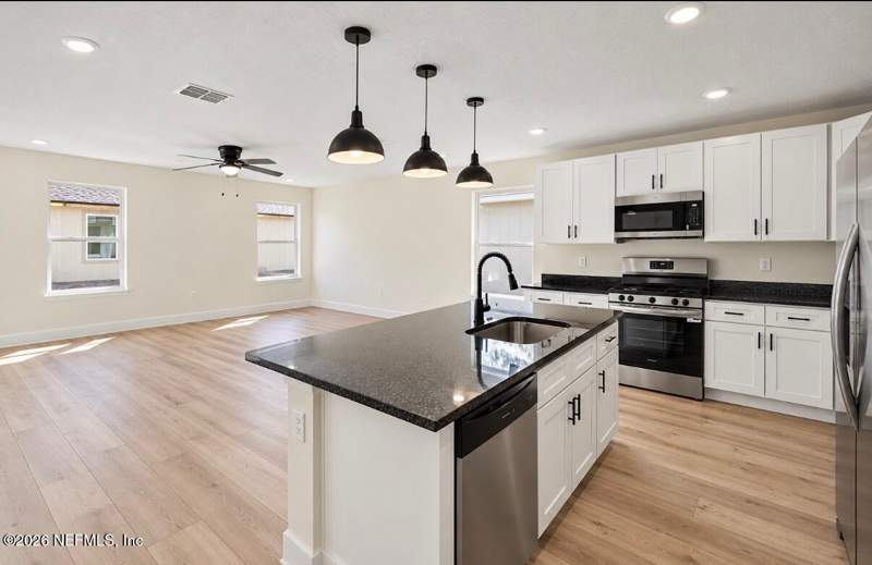 4 bedroom Single Family Residence at 1205 Saint Clair Street, Paxon, Jacksonville — photo 2