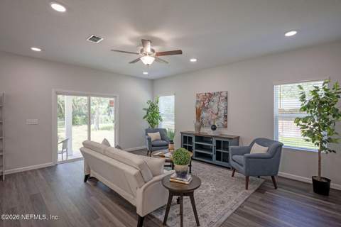 8615 Crystalline Lane, Jacksonville FL - photo 7 of 39