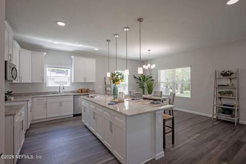 8615 Crystalline Lane, Jacksonville FL - photo 18 of 39