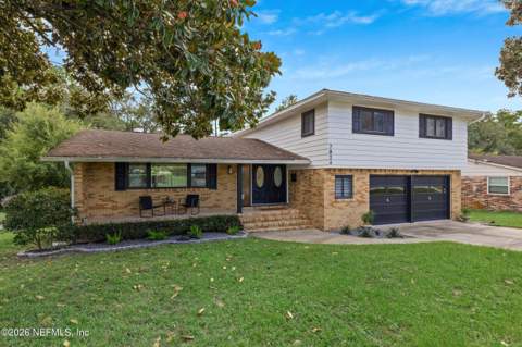 7824 Holiday, Jacksonville FL - photo 8 of 63