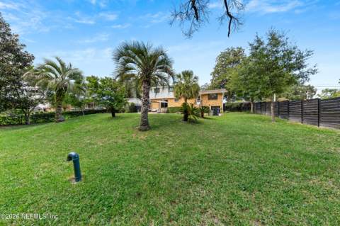 7824 Holiday, Jacksonville FL - photo 18 of 63