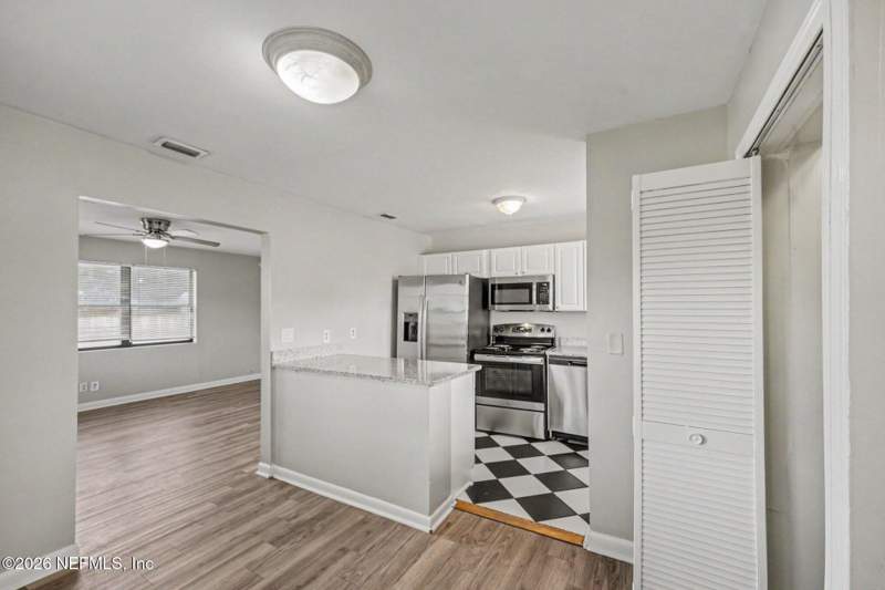 3 bedroom Single Family Residence at 2535 Gaillardia Road, Arlington Hills, Jacksonville — photo 5