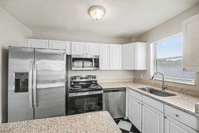 3 bedroom Single Family Residence at 2535 Gaillardia Road, Arlington Hills, Jacksonville — photo 3