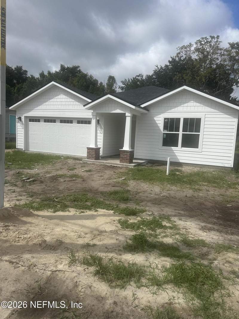 4 bedroom Single Family Residence at 8239 Berry Avenue, Oakwood Villa Ests, Jacksonville — photo 3