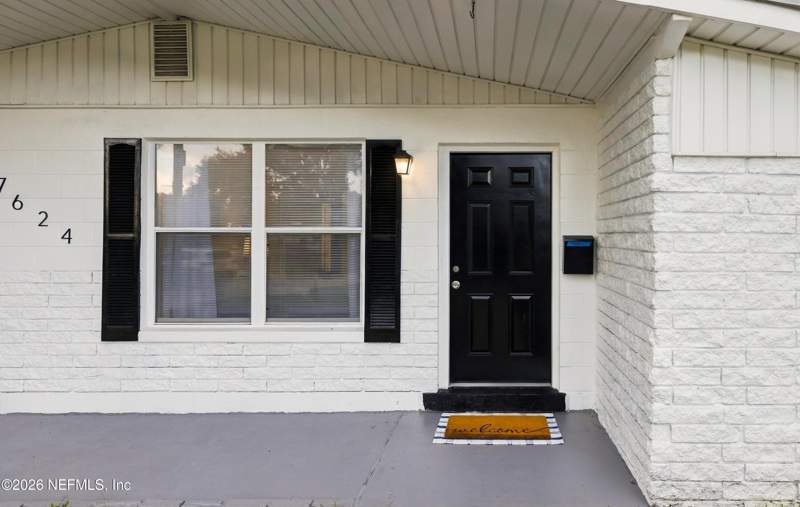 3 bedroom Single Family Residence at 7624 Sandhurst Road, Arlington Hills, Jacksonville — photo 2