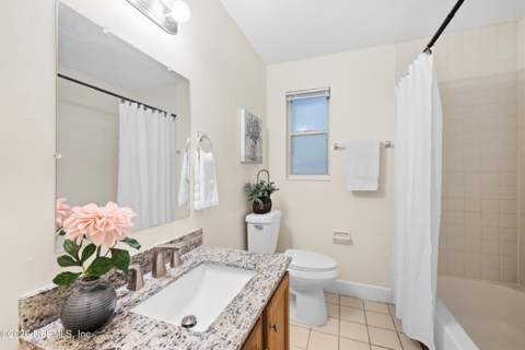 7624 Sandhurst Road, Jacksonville FL - photo 14 of 19