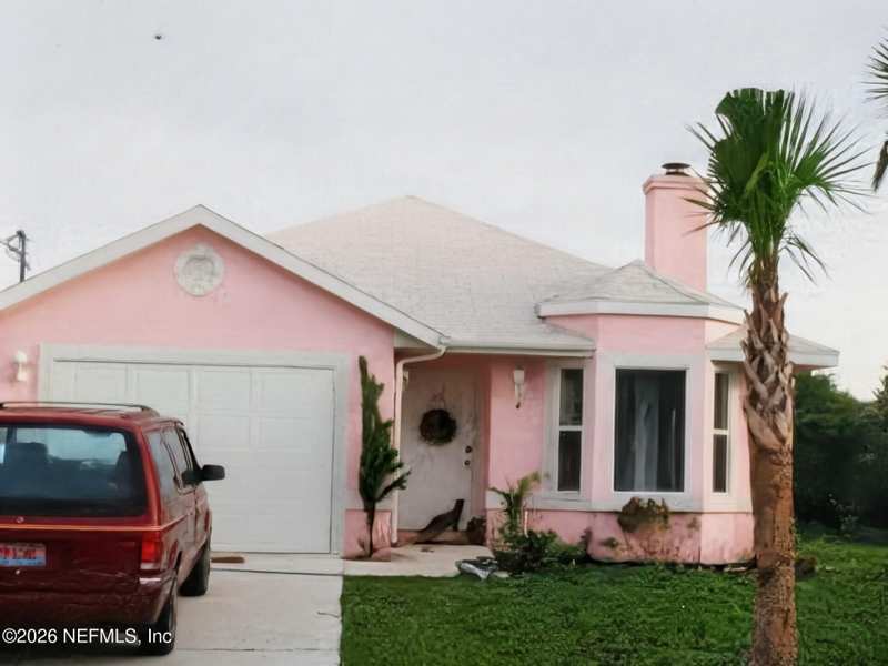 2 bedroom Single Family Residence at 104 D Street, Coquina Gables, St. Augustine — photo 1
