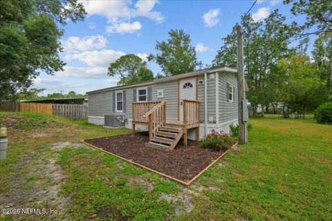 200 Hanselman Avenue, Crescent City FL - photo 13 of 32