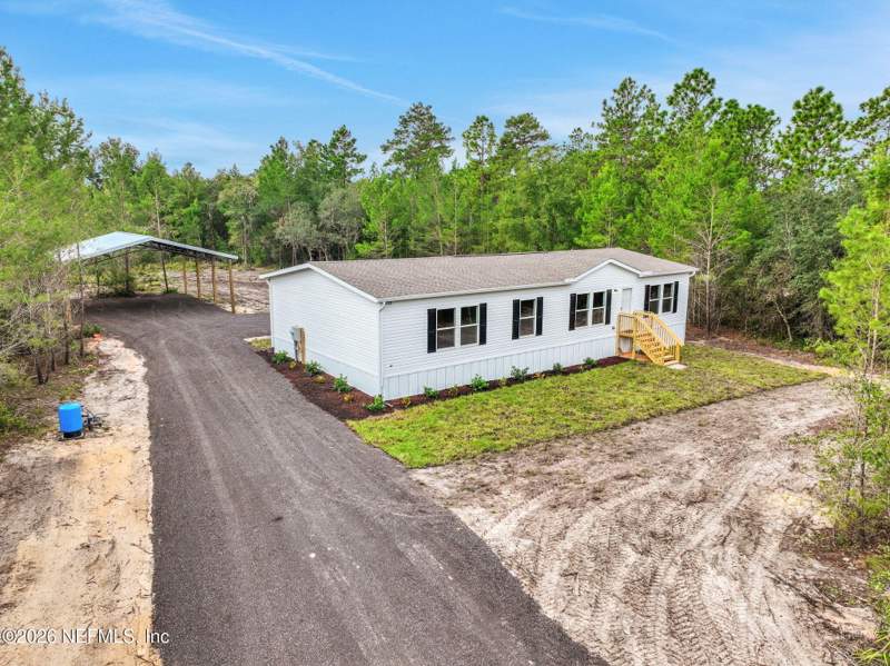 4 bedroom Mobile Home at 5759 Bryce Street, Keystone, Keystone Heights — photo 2