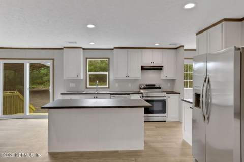 5759 Bryce Street, Keystone Heights FL - photo 14 of 65