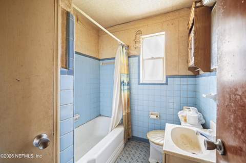 4904 Homecrest Circle, Jacksonville FL - photo 12 of 29