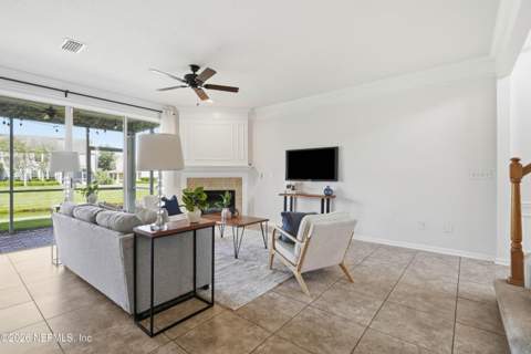 11052 E Castlemain Circle, Jacksonville FL - photo 9 of 33