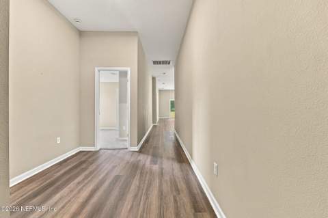 10972 Helmsdale Lane, Jacksonville FL - photo 8 of 36