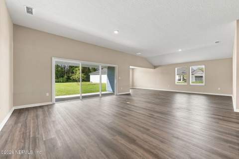 10972 Helmsdale Lane, Jacksonville FL - photo 13 of 36