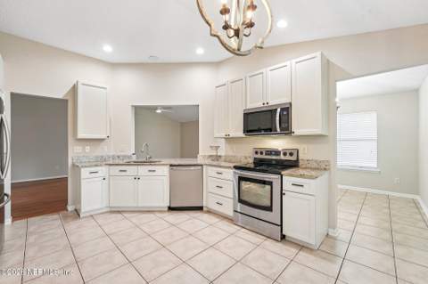1496 Winston Lane, Fleming Island FL - photo 12 of 44