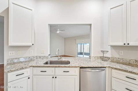 1496 Winston Lane, Fleming Island FL - photo 17 of 44