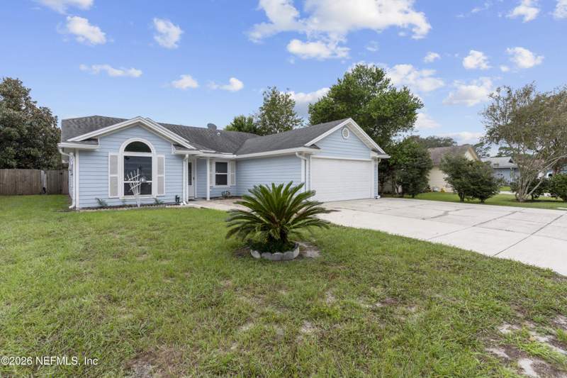 3 bedroom Single Family Residence at 8066 International Village Drive, Raymur Villas, Jacksonville — photo 4