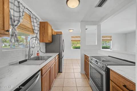 115 Shores Boulevard, St. Augustine FL - photo 13 of 42