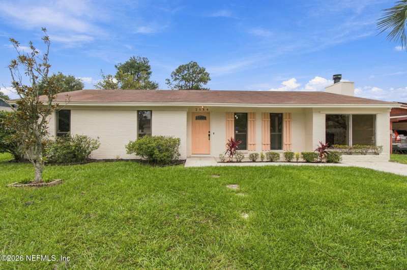 3 bedroom Single Family Residence at 2544 Spring Lake Road, Spring Lake, Jacksonville — photo 1