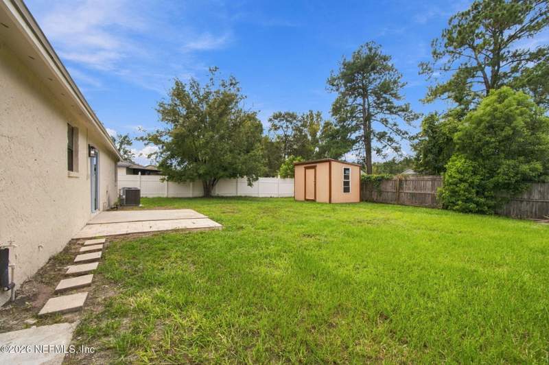 3 bedroom Single Family Residence at 2544 Spring Lake Road, Spring Lake, Jacksonville — photo 5