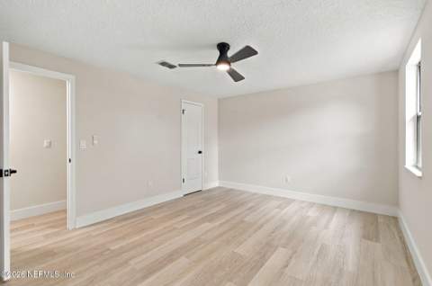 2544 Spring Lake Road, Jacksonville FL - photo 8 of 22
