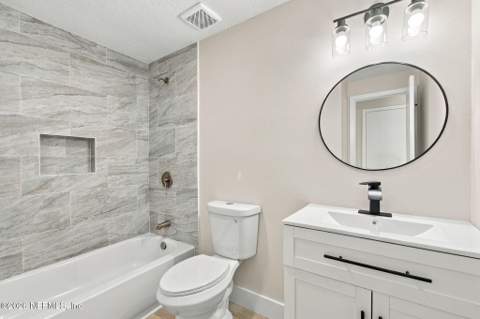 2544 Spring Lake Road, Jacksonville FL - photo 17 of 22