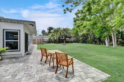 25 Coquina Avenue, St. Augustine FL - photo 10 of 52