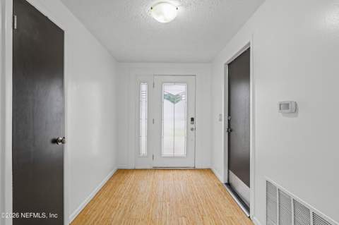 1625 Monument Oaks Drive, Jacksonville FL - photo 7 of 44