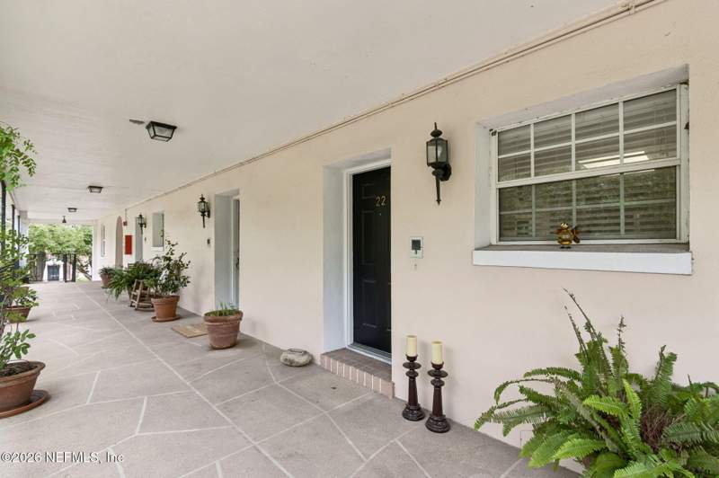 2 bedroom Condominium at 2909 St Johns Avenue #22B, The Avenues, Jacksonville — photo 4