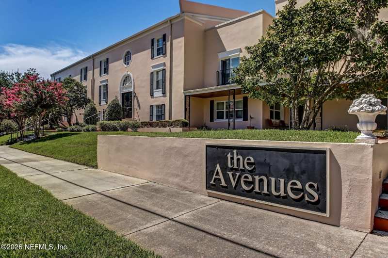 2 bedroom Condominium at 2909 St Johns Avenue #22B, The Avenues, Jacksonville — photo 1