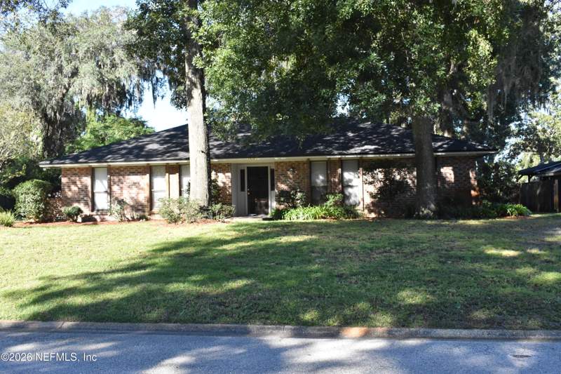 4 bedroom Single Family Residence at 3928 S Hickory Grove Drive, University Park, Jacksonville — photo 2