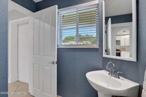 9745 Touchton Road #1821, Jacksonville FL - photo 11 of 40