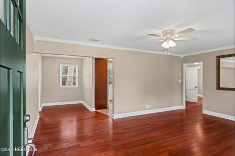 4660 Martingale Road, Jacksonville FL - photo 9 of 45