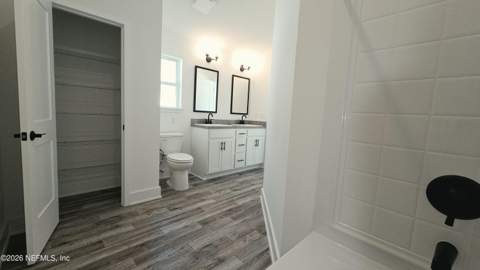 8321 Helmsley Boulevard, Jacksonville FL - photo 13 of 24
