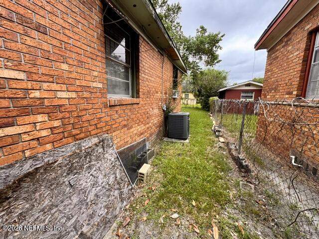 3 bedroom Single Family Residence at 2146 W 17th Street, East Grand Park, Jacksonville — photo 5