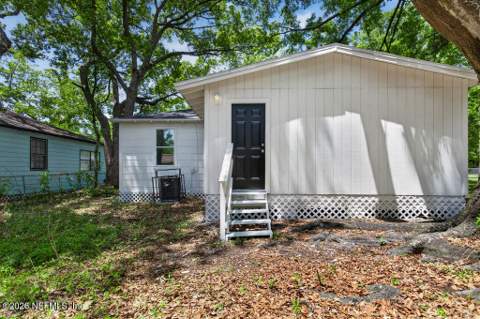 3242 Dignan Street, Jacksonville FL - photo 11 of 13