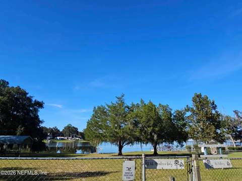 423 Holiday Drive, Interlachen FL - photo 20 of 21