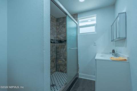 8354 Vining Street, Jacksonville FL - photo 7 of 14
