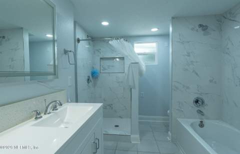 8354 Vining Street, Jacksonville FL - photo 10 of 14