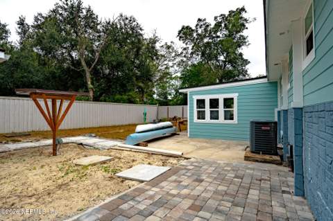 8354 Vining Street, Jacksonville FL - photo 11 of 14