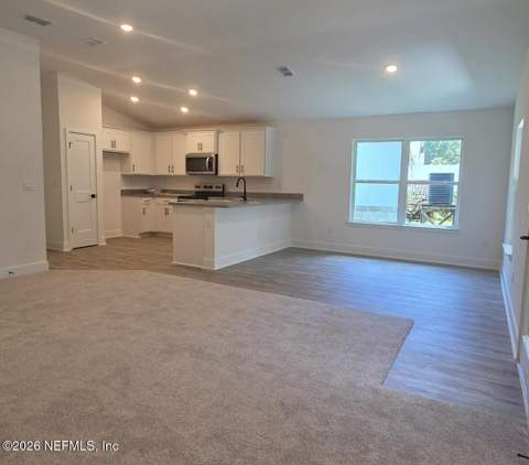 7738 Lookout Point Drive, Jacksonville FL - photo 6 of 18