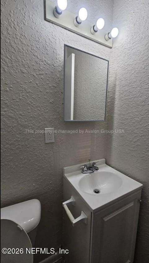9658 Gibson Avenue, Jacksonville FL - photo 9 of 20