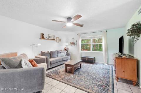 7573 Jasper Avenue, Jacksonville FL - photo 8 of 35