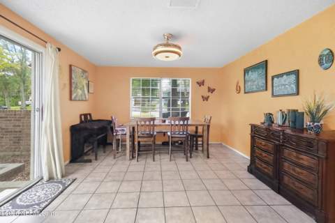 7573 Jasper Avenue, Jacksonville FL - photo 15 of 35